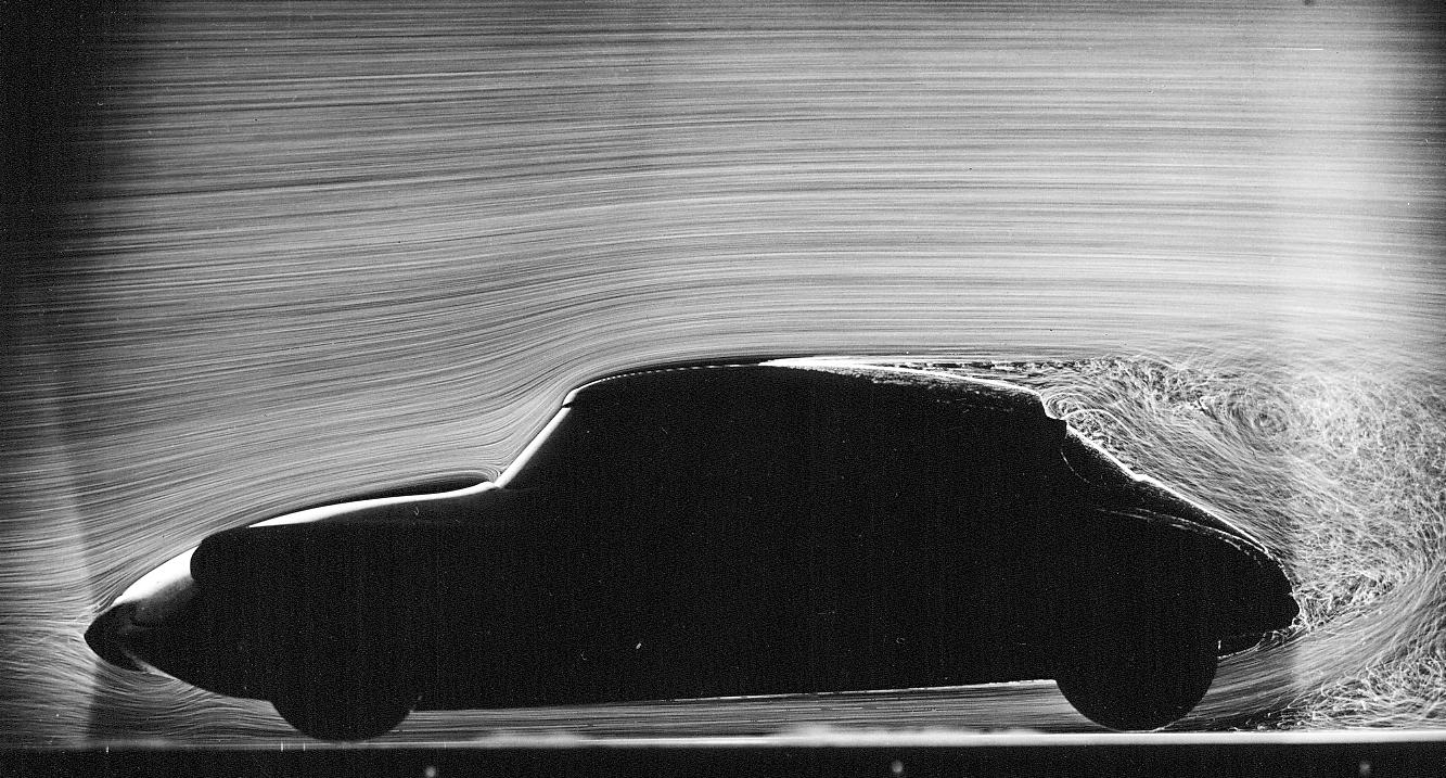 écoulement autour d’une voiture DS citroen